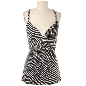Trina turk silk tank top Sz 4?